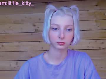 Naked cam girl lit1le_kitty_ image #2446077