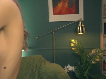 Naked cam girl lolly_bella_ image #748938