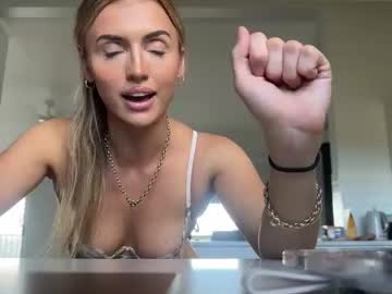 Naked cam girl naomirhoades image #4056654