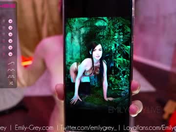 Naked cam girl emilygrey_ image #2651110