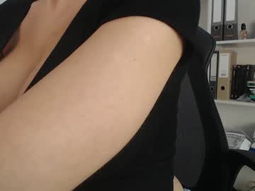 Naked cam girl eat_mee_out image #1756520