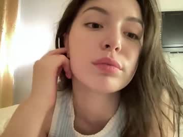 Naked cam girl carlypops image #4023338