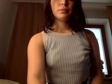 Naked cam girl cats_and_coffee image #4012651