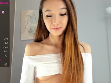 Naked cam girl ayeon image #971621