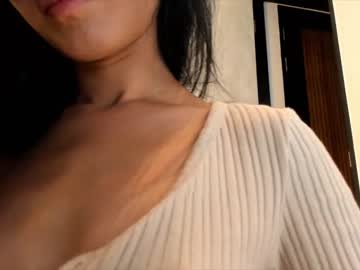 Naked cam girl akino_17 image #1892986