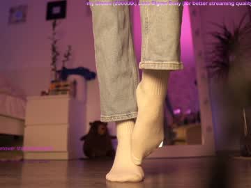 Naked cam girl kronniekray image #658449