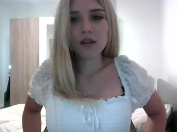 Naked cam girl iam_popstar image #4028239