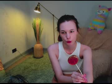 Naked cam girl gwen_sunshine image #1431564