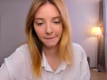 Naked cam girl olli_ver image #3096071