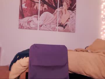 Naked cam girl eeeveee image #732556