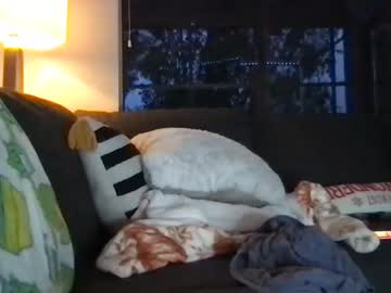 lizzyylovexo naked cam