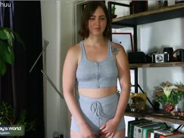 Naked cam girl maeveminx image #2519051