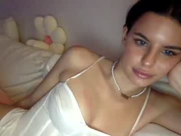Naked cam girl kpfury97 image #2041902