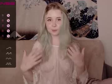 Naked cam girl yoliverse image #2133210