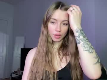 Naked cam girl strawberryjamx image #3202321