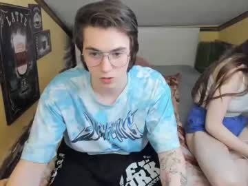 Naked cam couple karolina_coy image #1871754