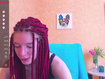 Naked cam girl cristal_moli image #3677707