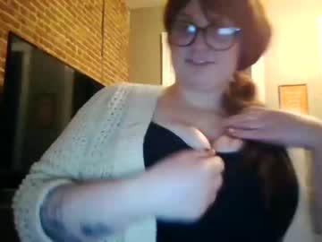 Naked cam girl mspeachhh image #3926474