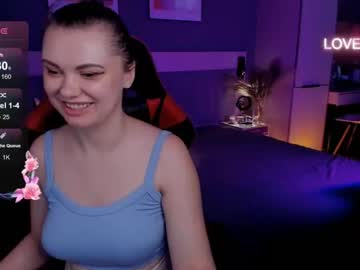 Naked cam girl kristina_logan image #4024217