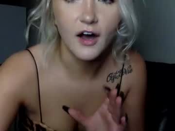 Naked cam girl cherryluvr86 image #969210