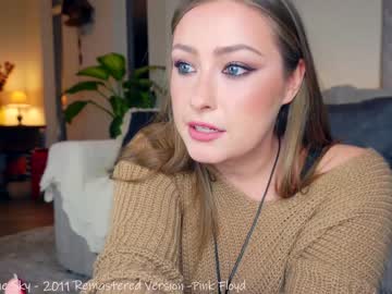 Naked cam girl x_lily_x image #523203