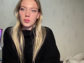 Naked cam girl angel_from_sky image #1218464