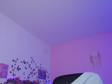 Naked cam girl juicyandthepussyblvd image #1640047