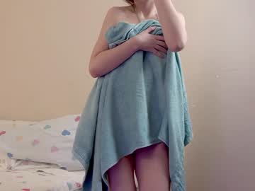 Naked cam girl tiny_miracle image #3983057