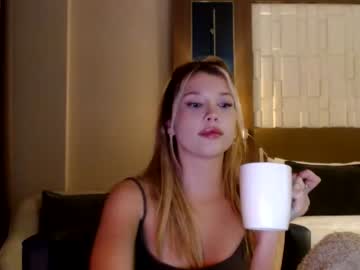 Naked cam girl bitter_moon image #3559826