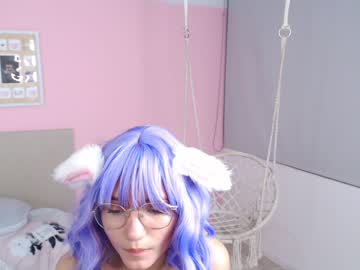 Naked cam girl little_effy18 image #78186