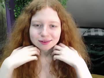 Naked cam girl molly_redhead image #916592