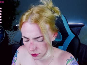 Naked cam girl sedwunder image #2248668