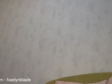 Naked cam tranny haelynblade image #3906904