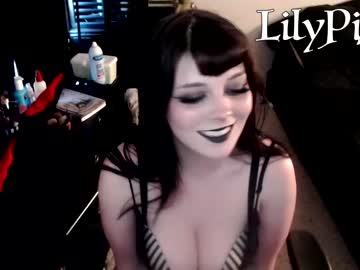 Naked cam girl lilypixel image #2161795