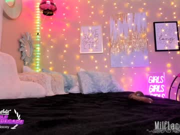Naked cam girl milf_lacey image #2972308