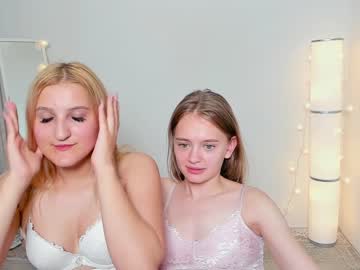 Naked cam couple sav_anna image #2423452