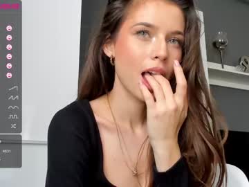 Naked cam girl isia_slay image #3133401