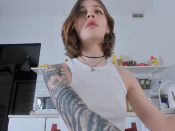 Naked cam tranny dinapoison image #3393120