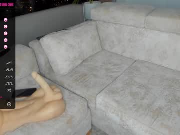 Naked cam girl swt_molly image #1552348