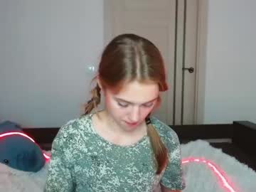 Naked cam girl shy_mirabel image #2196153