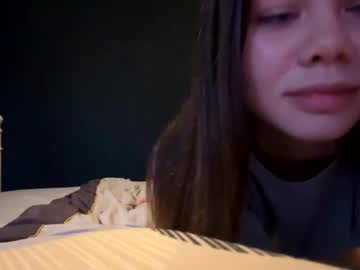 Naked cam girl lisaafoxx01 image #4041786