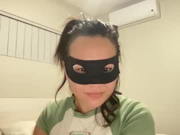 Naked cam girl astrid_white01 image #4074683