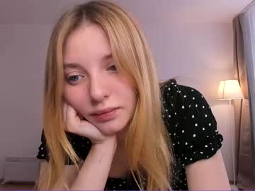 Naked cam girl olli_ver image #3146465