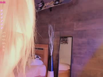 Naked cam girl yolandabertha image #3593467