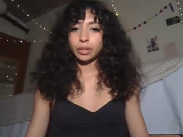 Naked cam girl colettestarling777 image #3174644