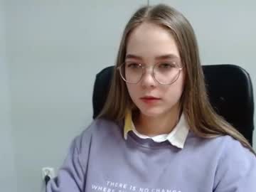 violetta_kl naked cam