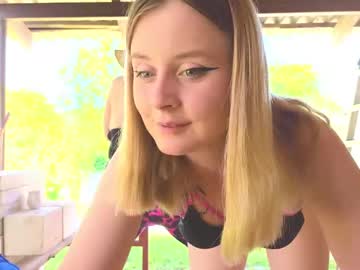 Naked cam girl sassy_seasons image #4083906