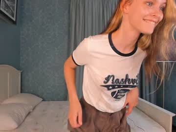 Naked cam girl lenacabrera image #3942238