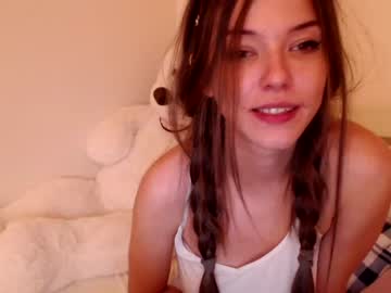 Naked cam girl christine_horny image #408908
