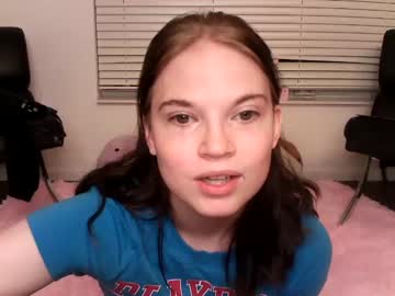 Naked cam girl lexi_laine image #2563978